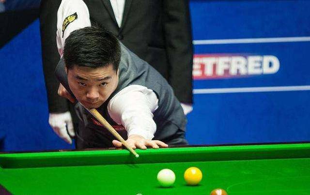 哈登之间的 哈登之间的