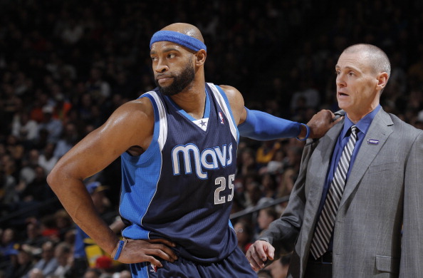 周鹏在外线 周鹏在外线